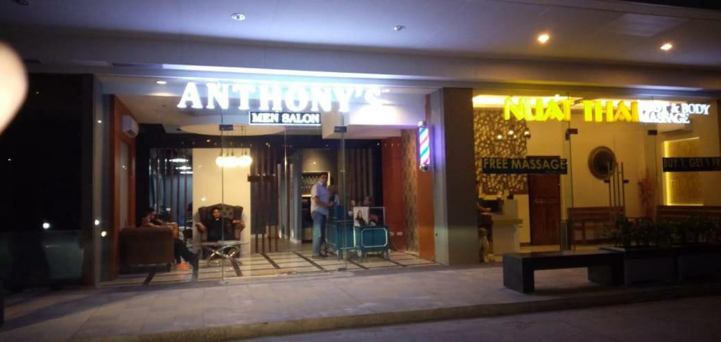 Shore Residences MOA Manila Exterior foto